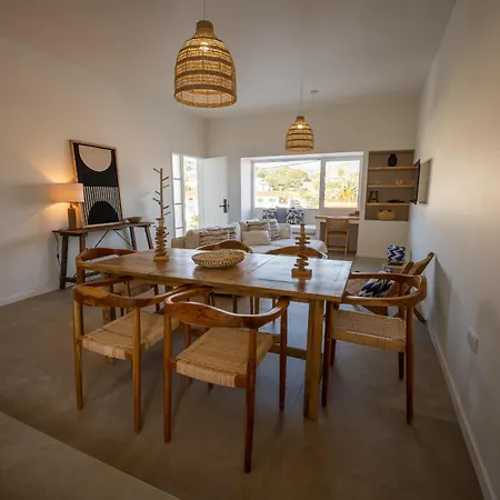 Casa Do Cacto - By Wehost