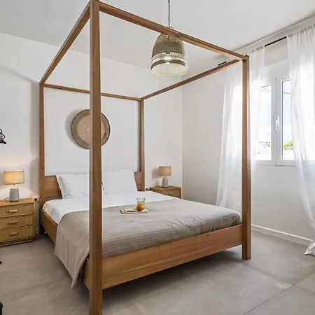 Casa Do Cacto - By Wehost * Porto Santo