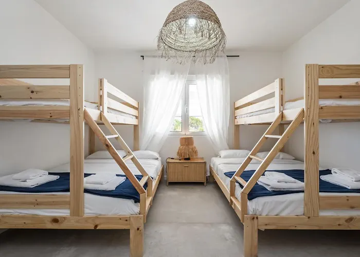 Casa Do Cacto - By Wehost